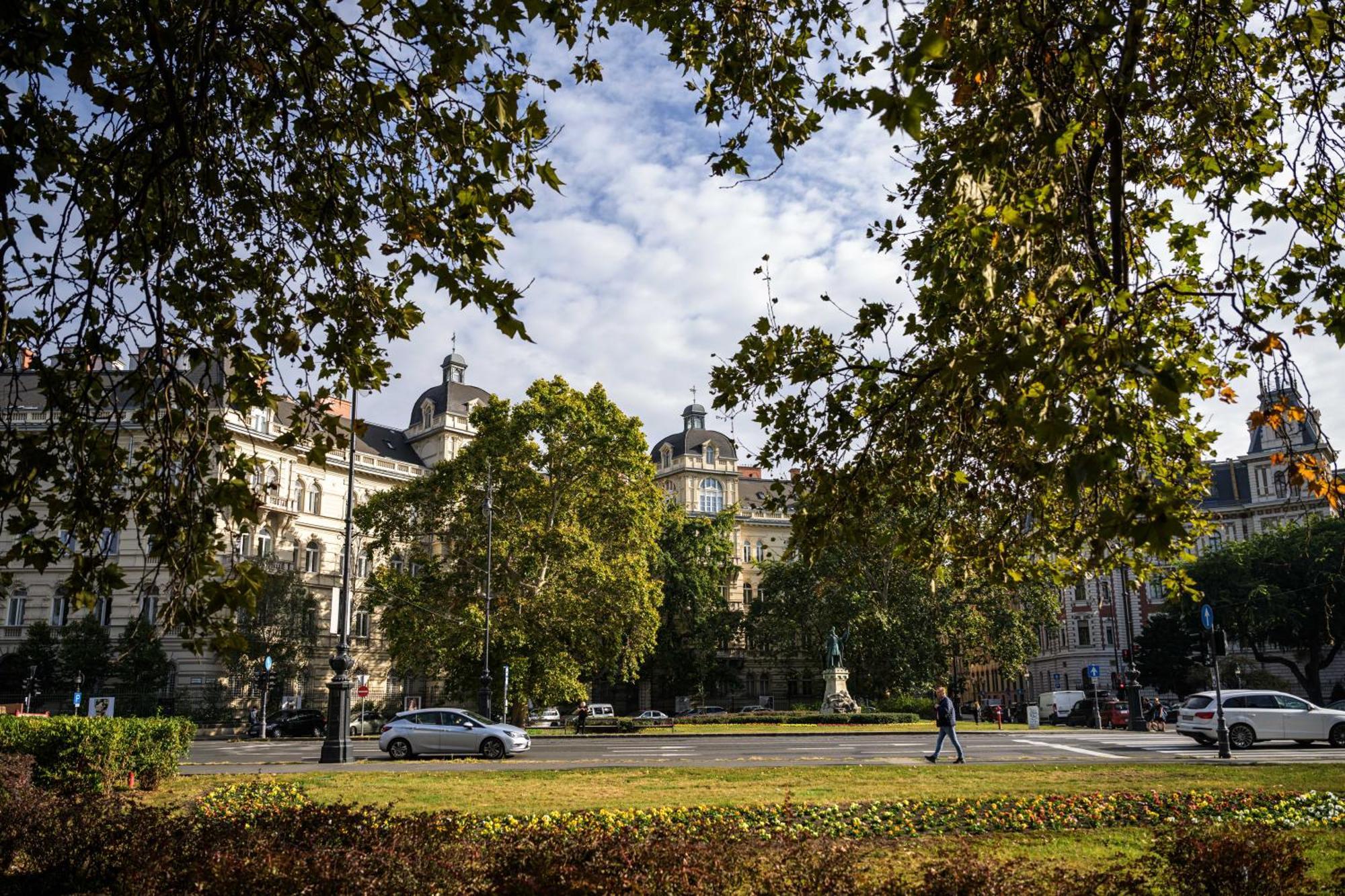 Best Seasons Andrassy Budapest Esterno foto